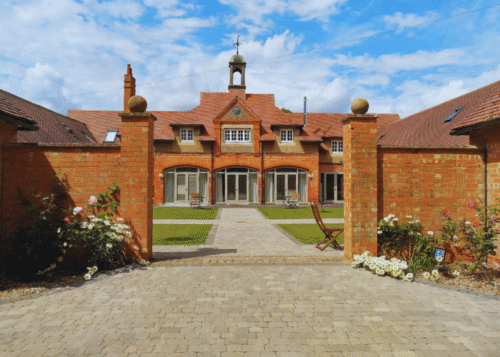 Room booking for courses and personal retreats